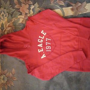 Pink AEO sweatshirt